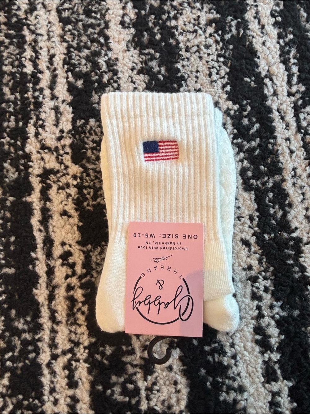Gabby and Threads Women's Grip Socks